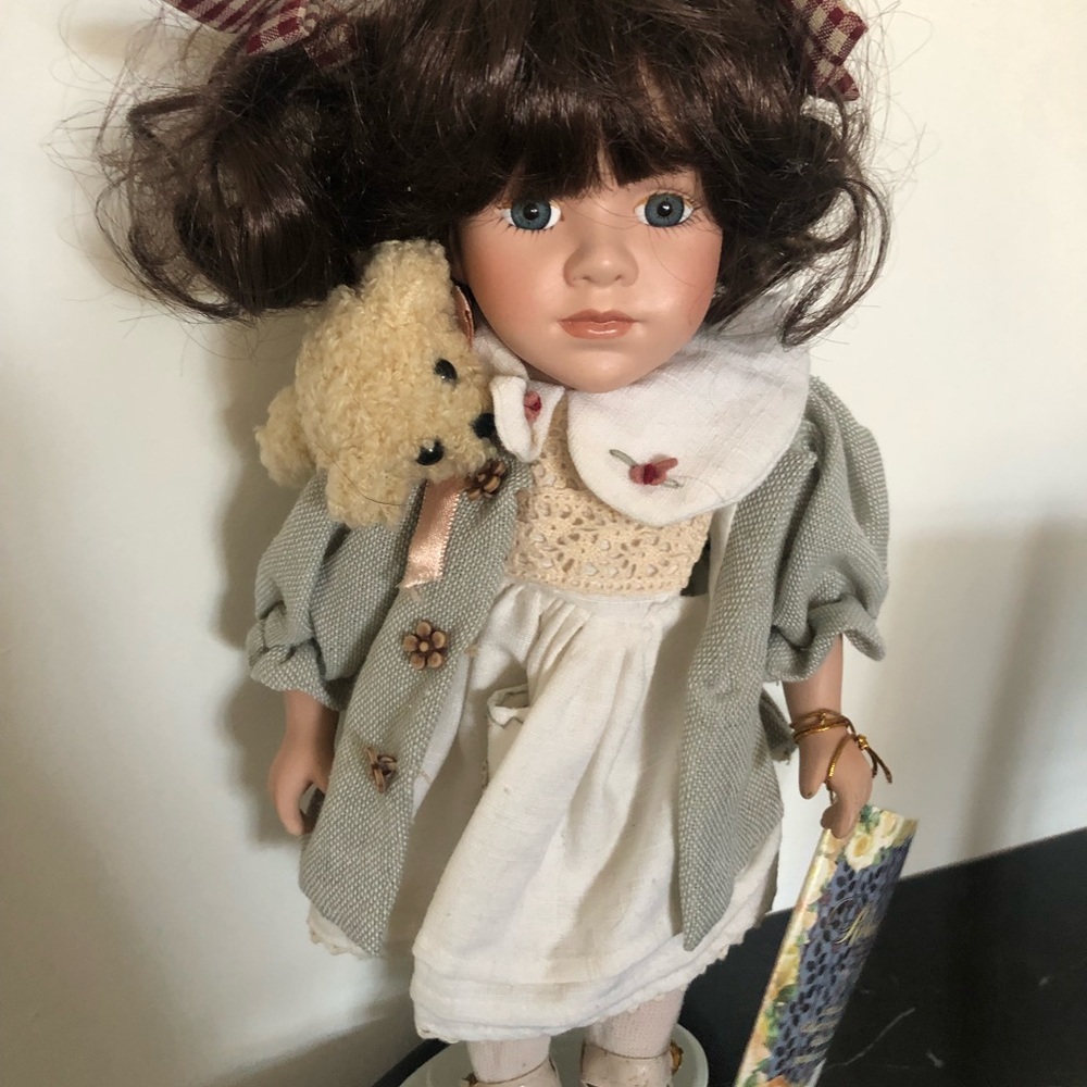 Alexandra brand porcelain doll nwt retail $300